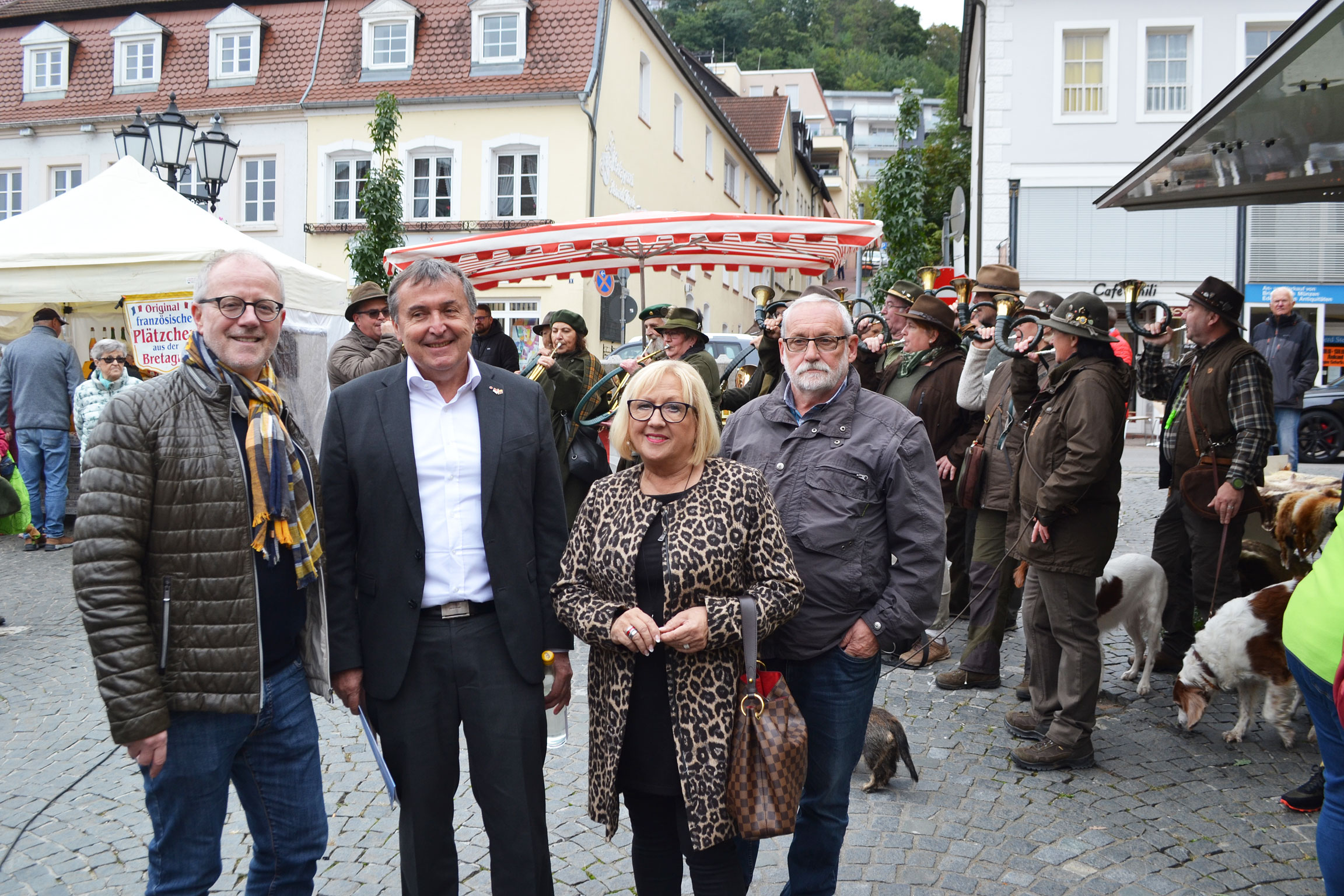 Landmarkt 2022 mit Landrat, Beigeordnete und Leiter Saarpfalz-Touristik