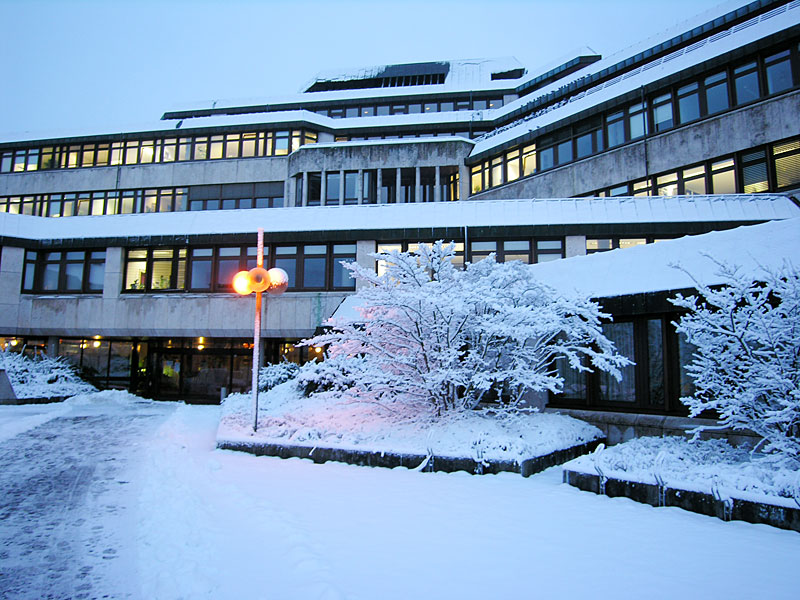 Rathaus im Schnee 2